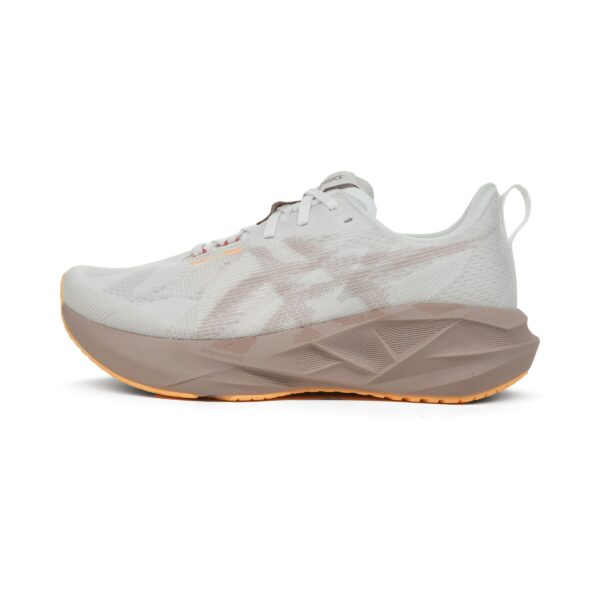 ASICS Novablast 5 Dames